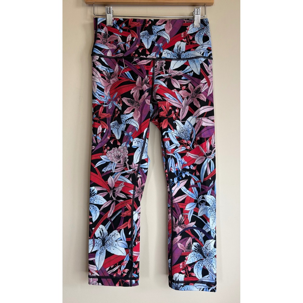 Lululemon Wunder Under High-Rise Leggings Lillies Multi Floral Capri 21"‎ Size 4